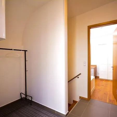 Legacy Duplex In Historic District By Rentez